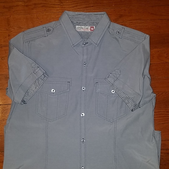 **SOLD**Men's Shirt - Picture 3 of 3